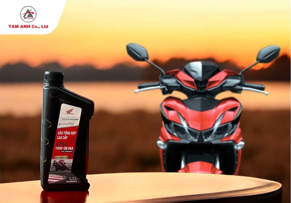 Pro Honda cao cấp 4T SL 10W30 MA là dòng nhớt bảo vệ tốt cho động cơ Winner X