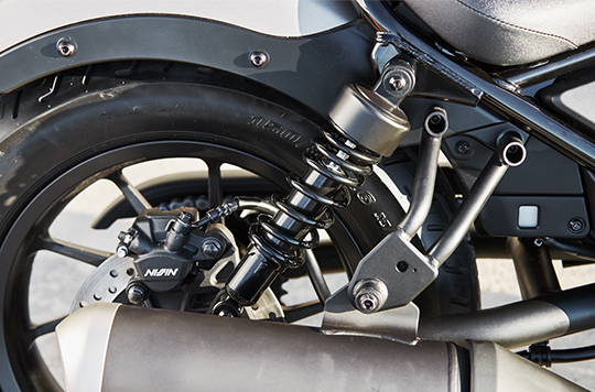 Honda-rebel-300-He-Thong-Giam-Xoc